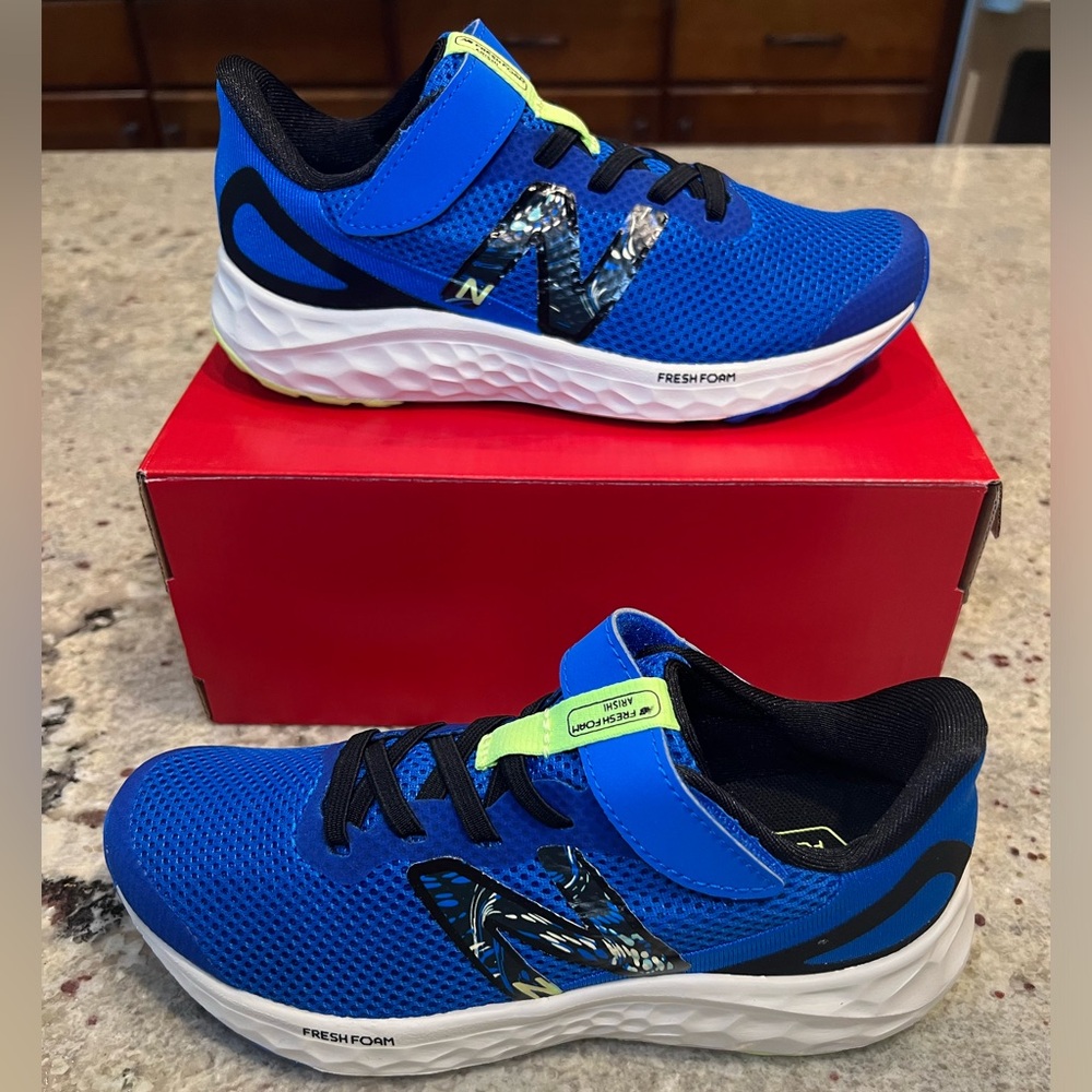 New Balance Fresh Foam Arishi v4 Little Kids' Running Shoes - Size 1 - NWT